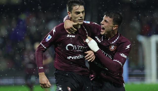 国米客场逆转,力压对手保持不败纪录的简单介绍 国米客场逆转,力压对手保持不败纪录的简单介绍